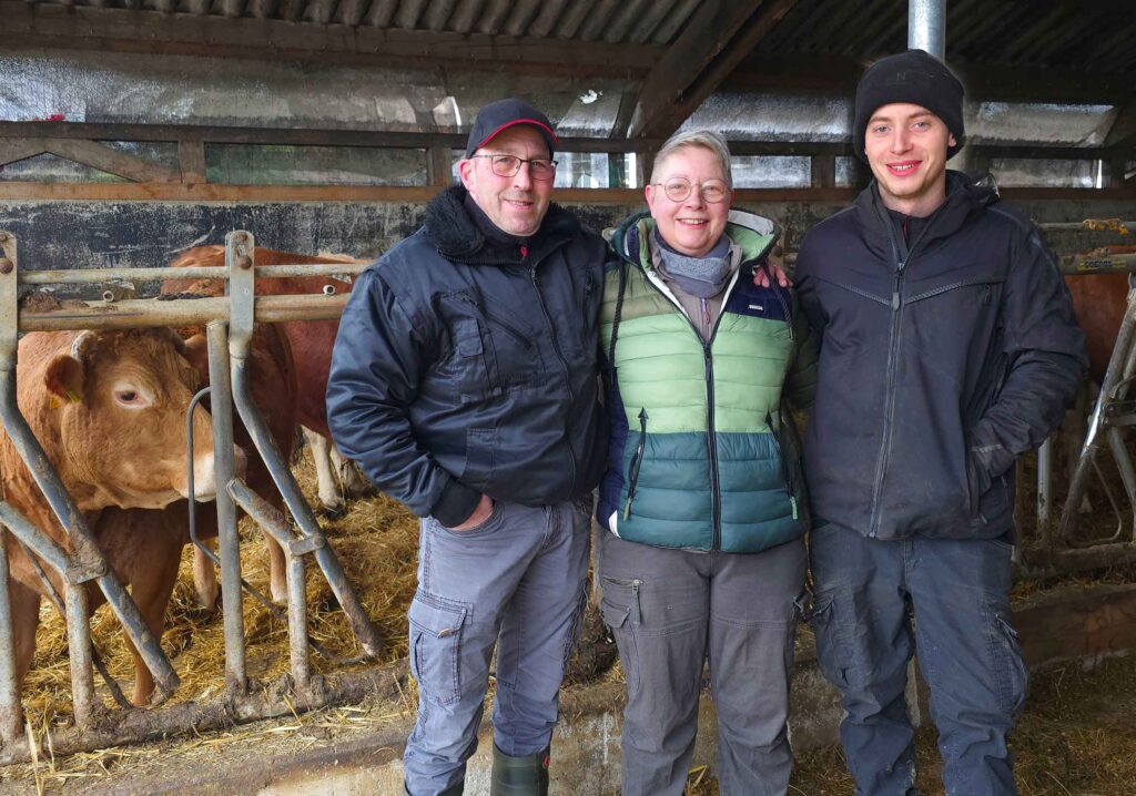 Foto Familie Faber mit Frank Faber (Geschäftsführer), Jutta Faber und Sohn Leon Haller